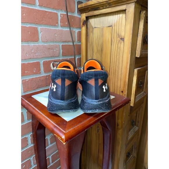 Under Armour Micro G Anatomix basketball shoes.  Size 14.   2019 - Picture 3 of 7